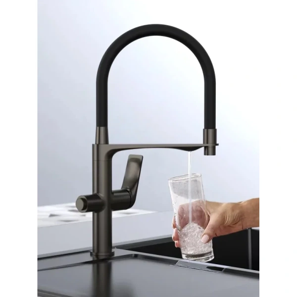 смеситель для кухни tokito mitsuishi tok-mit-1012gm с подключением к фильтру, гибким изливом, вороненая сталь