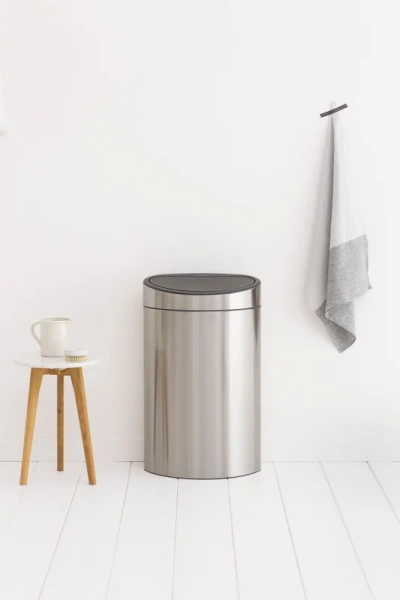 Мусорное ведро Brabantia Touch Bin New 114823