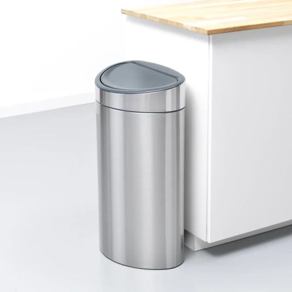 Мусорное ведро Brabantia Touch Bin New 100680 двухсекционное