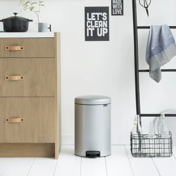 Мусорное ведро Brabantia NewIcon 114069