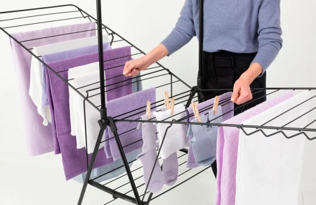 сушилка для белья brabantia hangon 403521 черная матовая, с перекладиной